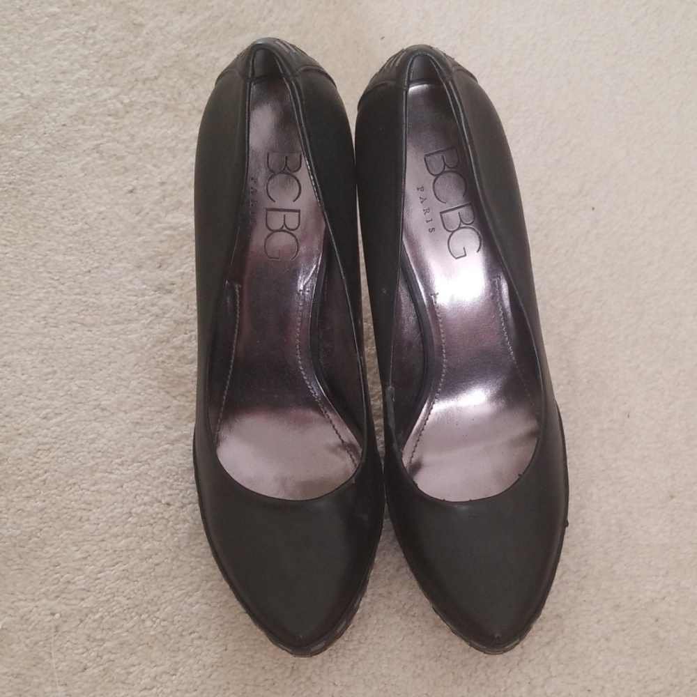 BCBG Paris black heels